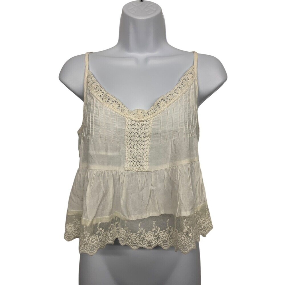 Millau Women's size XS White Cropped Midriff Top Lace Trim Embroidery